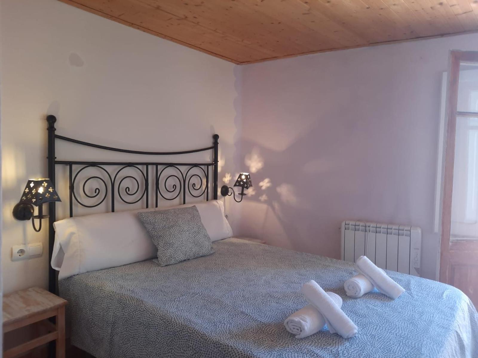 Casa Rural Cal Rocco Porta Del Pirineu โปบลา เด เซกัวร์ ภายนอก รูปภาพ